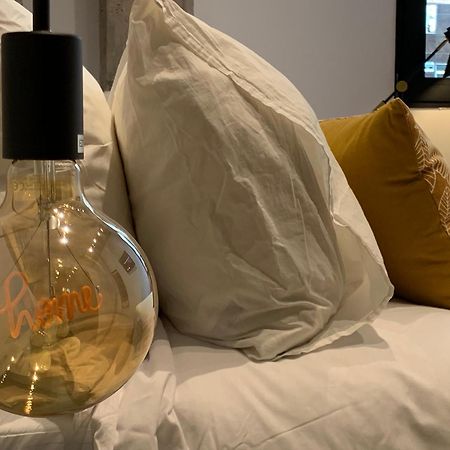 La Reina Beach Rooms บาเลนเซีย ภายนอก รูปภาพ