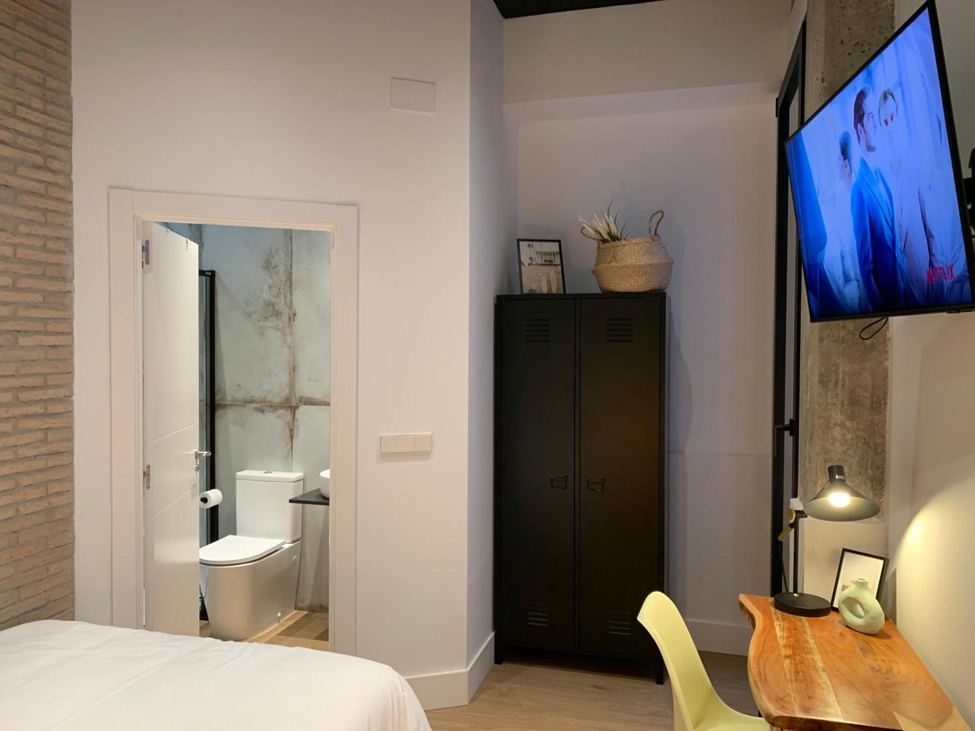 La Reina Beach Rooms บาเลนเซีย ภายนอก รูปภาพ