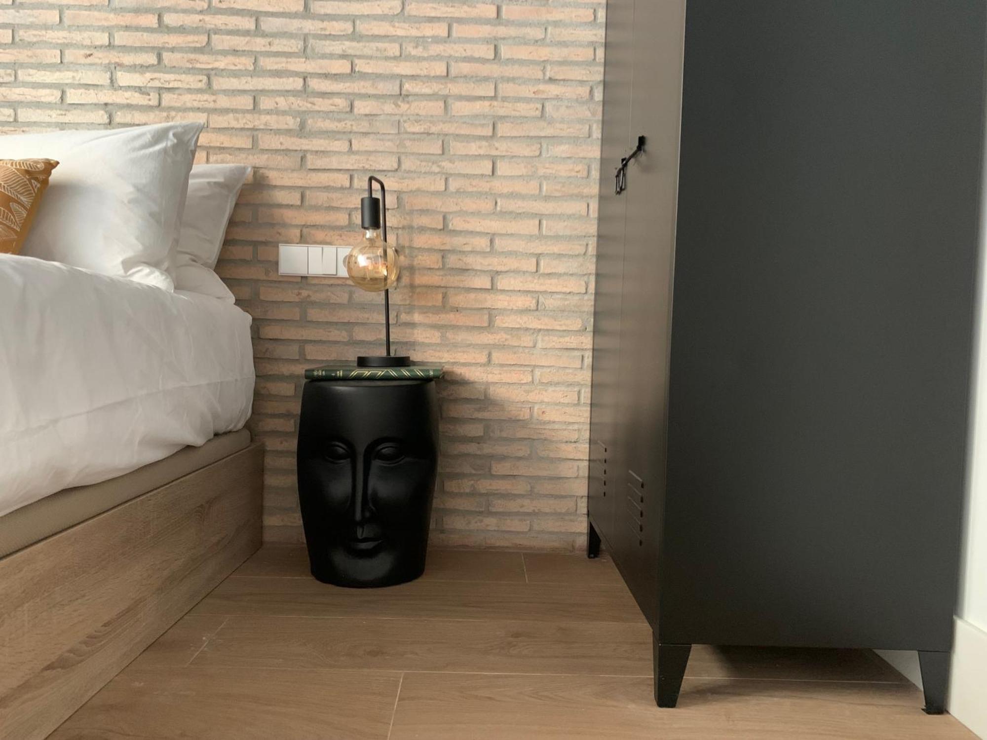 La Reina Beach Rooms บาเลนเซีย ภายนอก รูปภาพ